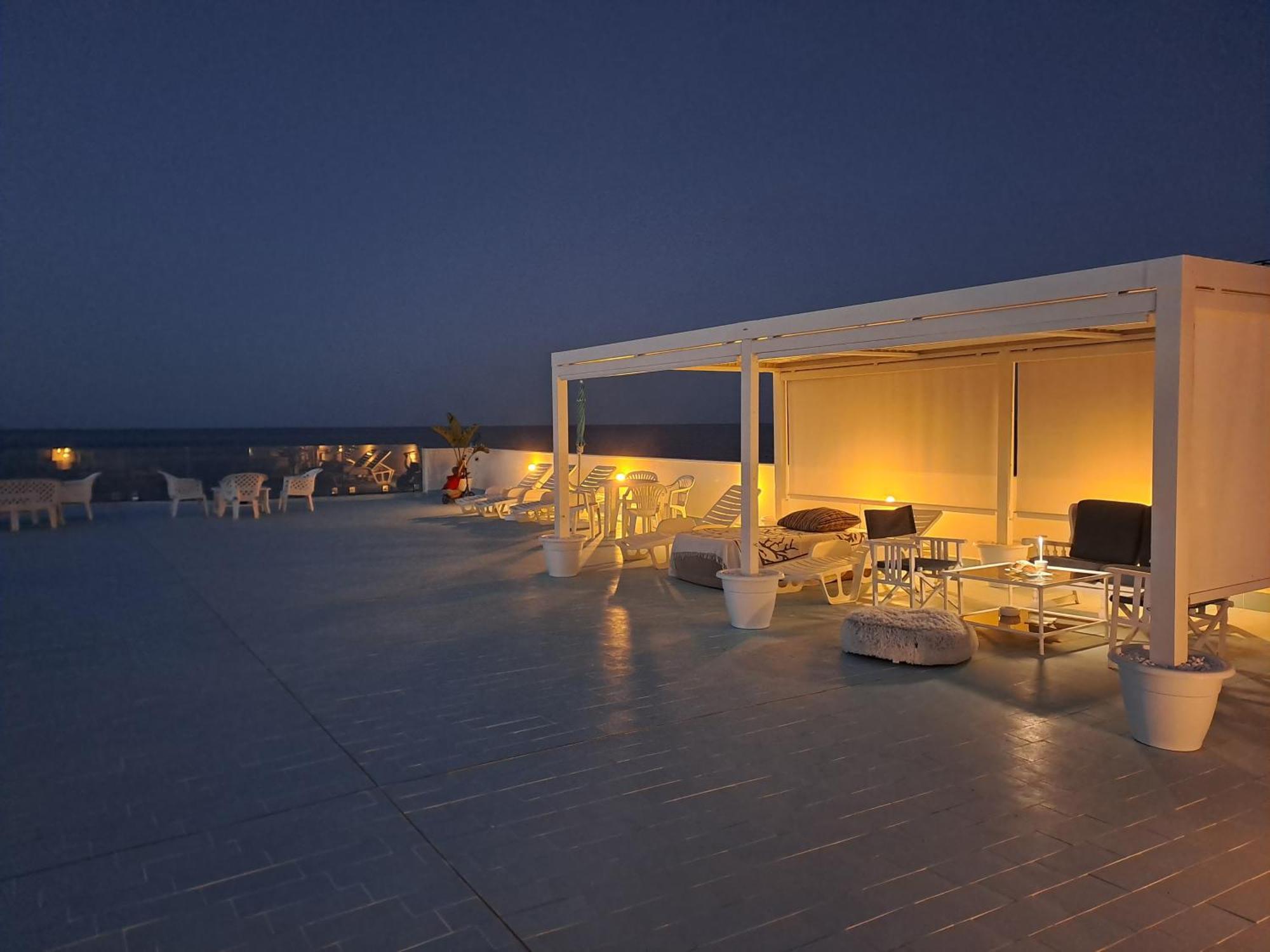 Blue Life, Sea-Luxury Rooms On The Beach Between Palermo And Cefalu' Casteldaccia Kültér fotó